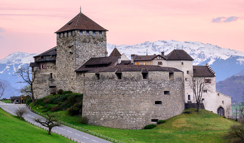 heidiland-liechtenstein-day-tour-from-zurich-2
