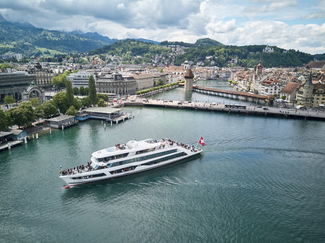 lake-lucerne-boat-ride-6