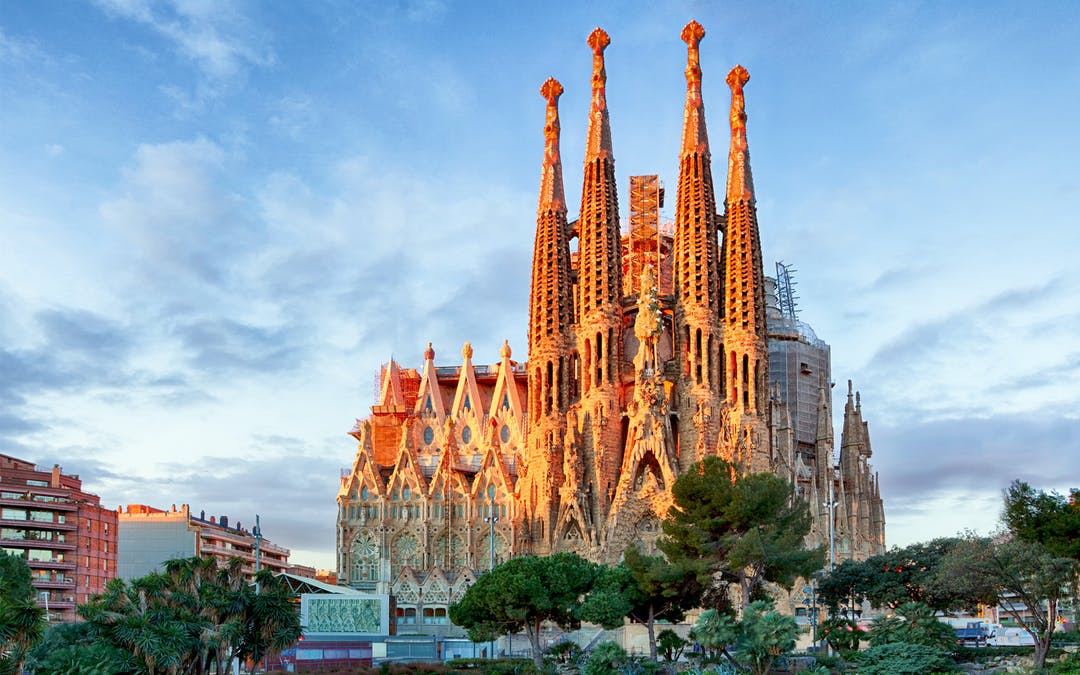 sagrada-familia-barcelona-spain-2